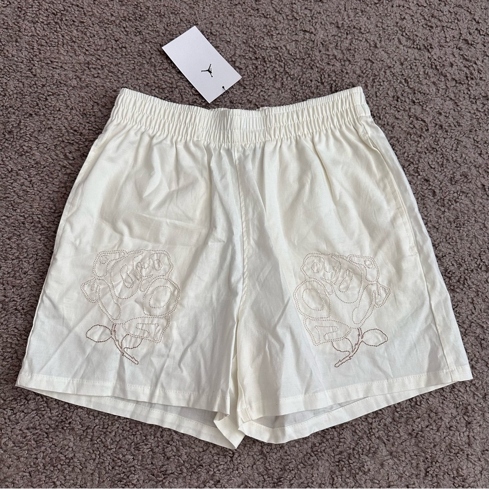 Jordan Air Womens White Embroidered Casual Short XS